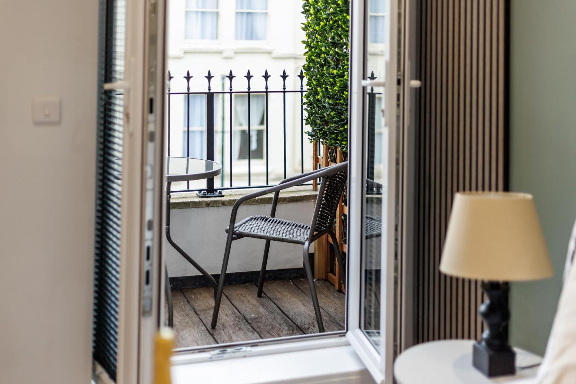 Sea Breeze - Coast Apartment Bournemouth Ngoại thất bức ảnh