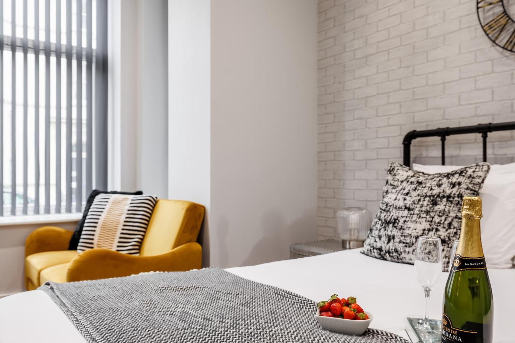 Sea Breeze - Coast Apartment Bournemouth Ngoại thất bức ảnh